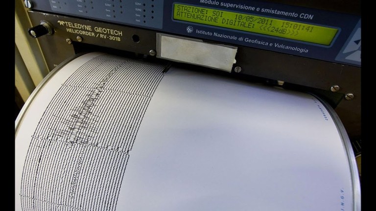 Scossa di terremoto a Napoli, il bilancio dei danni della Protezione Civile | La prove del notizia Scossa di terremoto a Napoli, il bilancio dei danni della Protezione Civile | La prove del notizia