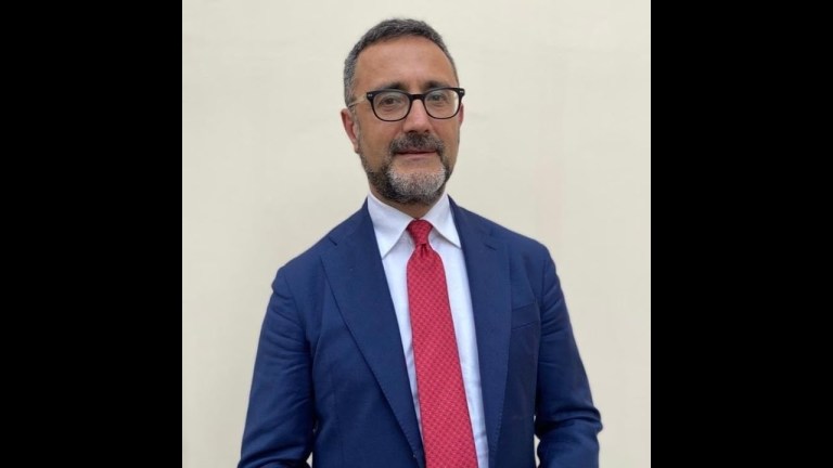 Calcio Napoli: De Laurentiis Paghi i Suoi Debiti col Comune di Napoli Calcio Napoli: De Laurentiis Paghi i Suoi Debiti col Comune di Napoli