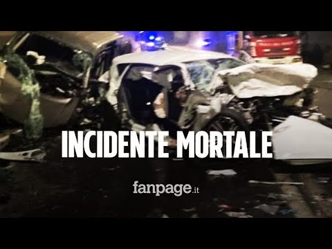 Terribile incidente in galleria a Iseo, morti due giovani e 4 feriti gravi Terribile incidente in galleria a Iseo, morti due giovani e 4 feriti gravi