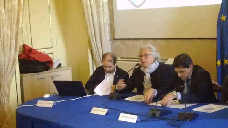 Pres. Napoli Femminile – Italo Palmieri (D.G. NF) – Sala Giunta Comune di Napoli – 15-11-17 Pres. Napoli Femminile – Italo Palmieri (D.G. NF) – Sala Giunta Comune di Napoli – 15-11-17