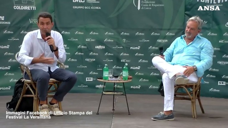 VANNACCI: “Io FASCISTA? Non mi offendo” VANNACCI: “Io FASCISTA? Non mi offendo”