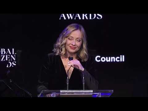 Intervento di Giorgia Meloni alla cerimonia di conferimento del Global Citizen Awards. (sottotitoli) Intervento di Giorgia Meloni alla cerimonia di conferimento del Global Citizen Awards. (sottotitoli)