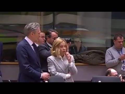 GIORGIA MELONI SI È SENTITA MALE ALL’EUROPARLAMENTO! PORTATA VIA D’URGENZA. IMMAGINI UFFICIALI #news GIORGIA MELONI SI È SENTITA MALE ALL’EUROPARLAMENTO! PORTATA VIA D’URGENZA. IMMAGINI UFFICIALI #news