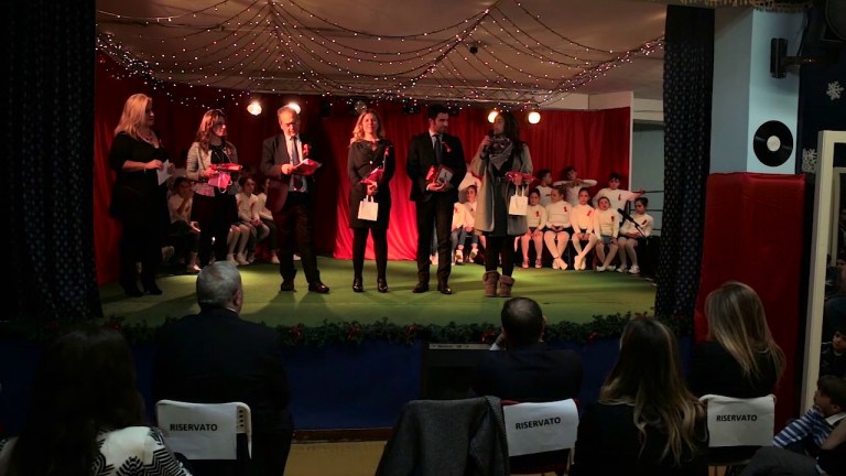 Fiumadea 25 Novembre 2016 SVERGOGNATI – COMUNE DI NAPOLI Fiumadea 25 Novembre 2016 SVERGOGNATI – COMUNE DI NAPOLI