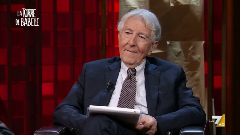Compromesso storico, Veltroni: “Berlinguer aveva in testa di allargare il consenso” Compromesso storico, Veltroni: “Berlinguer aveva in testa di allargare il consenso”