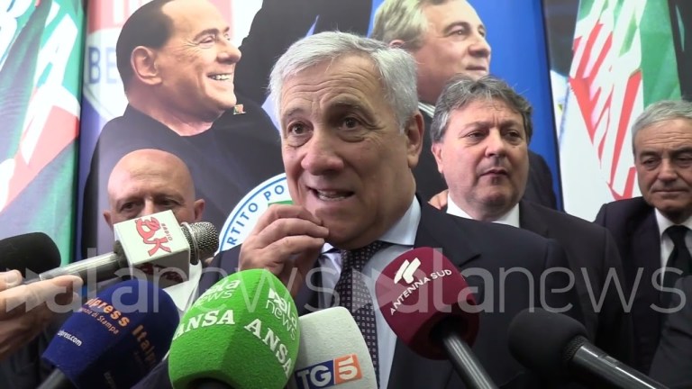 Libertà di stampa, Tajani: “Più preoccupato di chi non fa parlare gli altri come con Bernini” Libertà di stampa, Tajani: “Più preoccupato di chi non fa parlare gli altri come con Bernini”