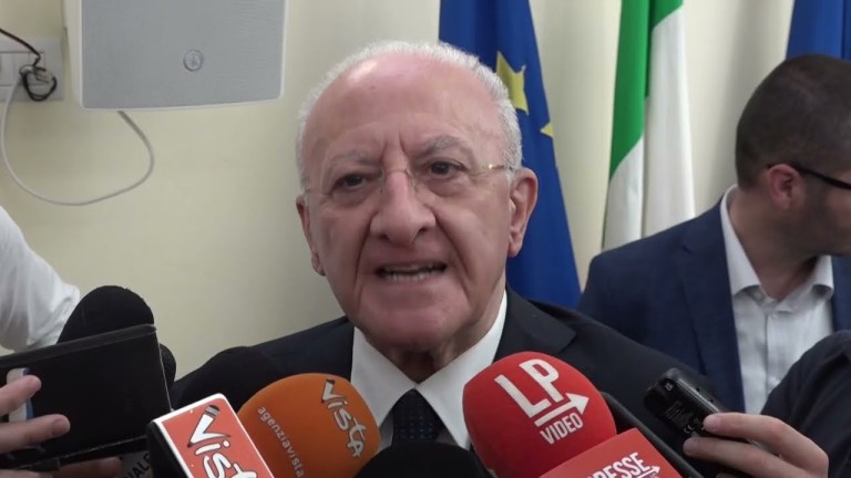 Pd, De Luca attacca Schlein. “Una cacicca ante litteram” Pd, De Luca attacca Schlein. “Una cacicca ante litteram”