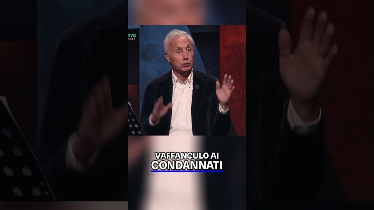 Travaglio: “Non Capiscono Che Il Popolo E’ Incazzato”. #Travaglio #PoliticaItaliana #PoliticaEstera Travaglio: “Non Capiscono Che Il Popolo E’ Incazzato”. #Travaglio #PoliticaItaliana #PoliticaEstera