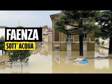 Faenza ancora sott’acqua per il maltempo, residenti esasperati: “Non ce la facciamo più” Faenza ancora sott’acqua per il maltempo, residenti esasperati: “Non ce la facciamo più”