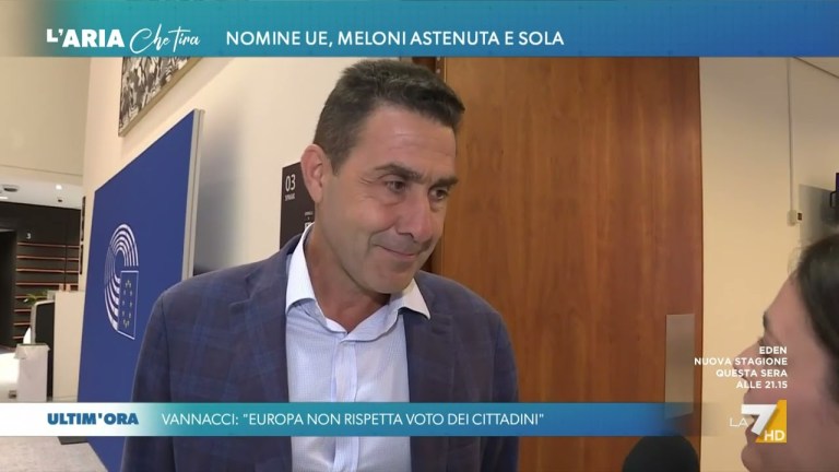 Il Generale Vannacci inseguito dall’inviata di La7: “Mi sembra un garzone a cui non hanno dato … Il Generale Vannacci inseguito dall’inviata di La7: “Mi sembra un garzone a cui non hanno dato …