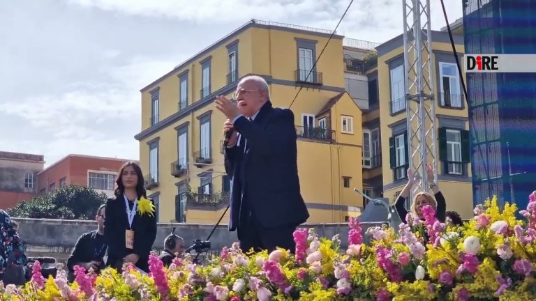 Napoli – UE. DE LUCA: ALTRO CHE RIARMO, IN CAMPO PER DIFENDERE LA PACE (07.03.25) Napoli – UE. DE LUCA: ALTRO CHE RIARMO, IN CAMPO PER DIFENDERE LA PACE (07.03.25)