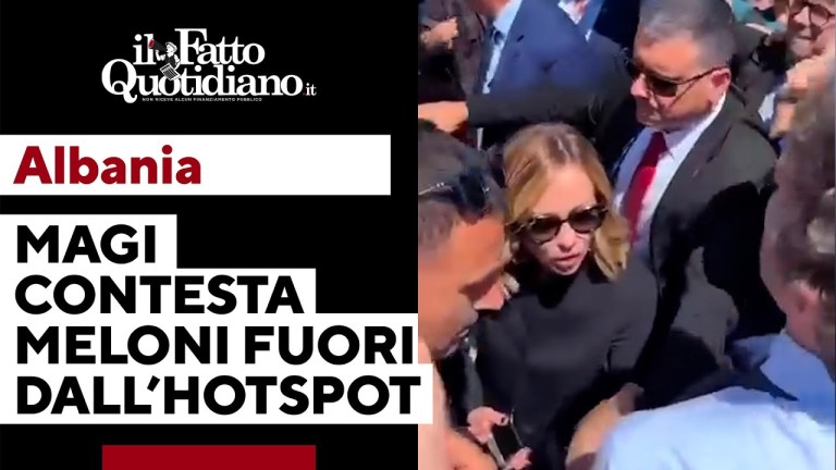 Albania, Magi strattonato dalla sicurezza fuori dall’hotspot. Meloni: “Lasciatelo”. Poi lo scontro Albania, Magi strattonato dalla sicurezza fuori dall’hotspot. Meloni: “Lasciatelo”. Poi lo scontro