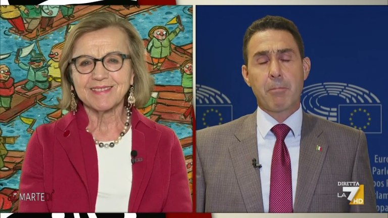 Botta e risposta tra Vannacci ed Elsa Fornero: “Mi dispiace deluderla…” Botta e risposta tra Vannacci ed Elsa Fornero: “Mi dispiace deluderla…”