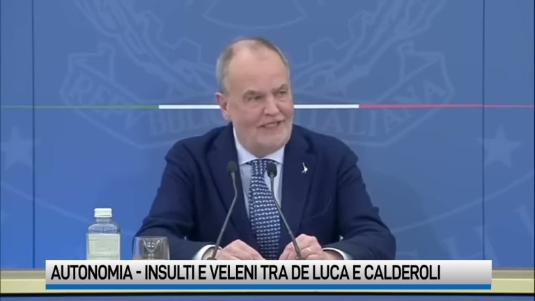 Autonomia: diventa un caso la rissa mediatica De Luca – Calderoli Autonomia: diventa un caso la rissa mediatica De Luca – Calderoli