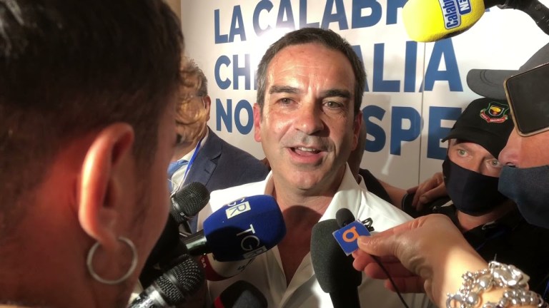 Regionali Calabria 2021, Roberto Occhiuto con una larghissima vittoria Regionali Calabria 2021, Roberto Occhiuto con una larghissima vittoria
