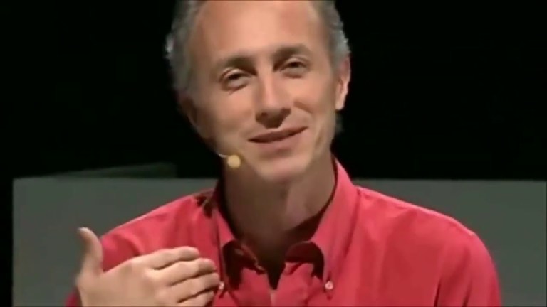 “Promemoria” Marco Travaglio – Berlusconi e la mafia “Promemoria” Marco Travaglio – Berlusconi e la mafia