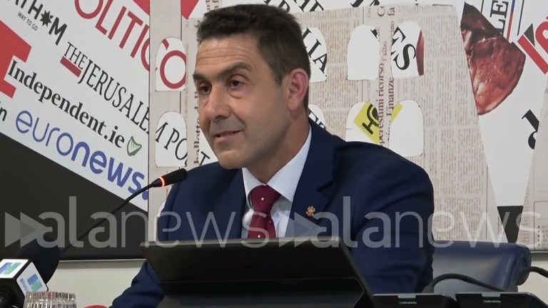 Europee, Vannacci: “Annacquare identità in minimo comune denominatore, non mi piace, spero si cambi Europee, Vannacci: “Annacquare identità in minimo comune denominatore, non mi piace, spero si cambi