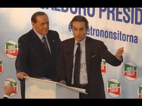 Napoli – Caldoro: “Crozza più bravo di De Luca ed è eleggibile” (23.05.15) Napoli – Caldoro: “Crozza più bravo di De Luca ed è eleggibile” (23.05.15)