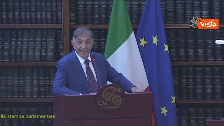 La Russa: “Il giornalista picchiato da Casapound? Totale condanna, ma non passava lì per caso” La Russa: “Il giornalista picchiato da Casapound? Totale condanna, ma non passava lì per caso”