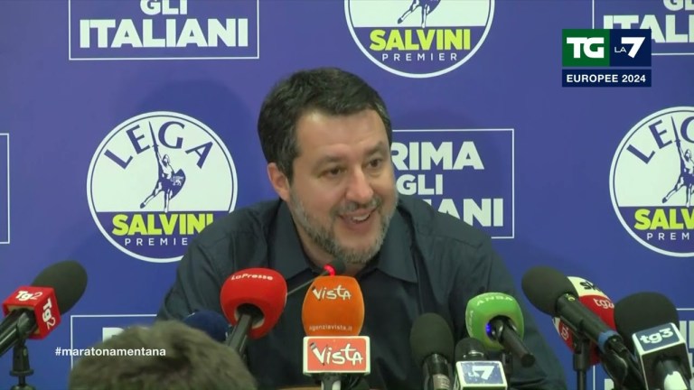 Europee, Salvini: “Ci davano per morti, ma siamo vivi”. E poi punzecchia Bossi Europee, Salvini: “Ci davano per morti, ma siamo vivi”. E poi punzecchia Bossi