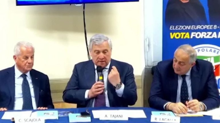 Europee, Tajani: “Il voto più utile è quello a FI perche in Europa il Ppe dà le carte” Europee, Tajani: “Il voto più utile è quello a FI perche in Europa il Ppe dà le carte”