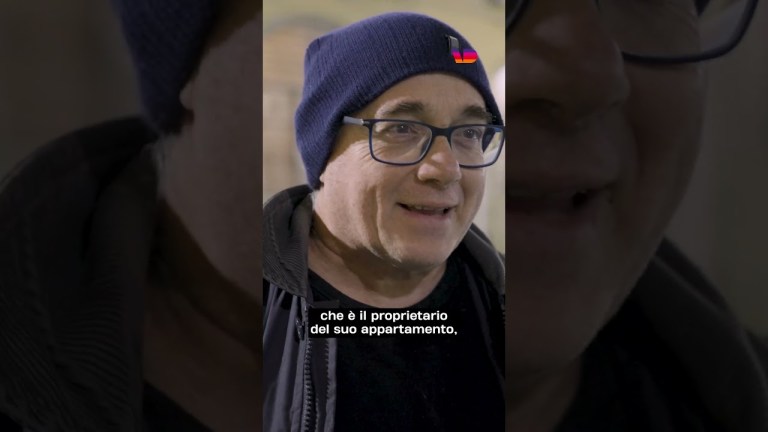 A Napoli «il turismo sta cacciando gli abitanti dalla città» A Napoli «il turismo sta cacciando gli abitanti dalla città»