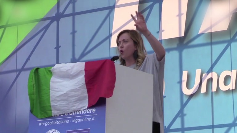 MEM & J – Io Sono Giorgia (Giorgia Meloni Remix) MEM & J – Io Sono Giorgia (Giorgia Meloni Remix)