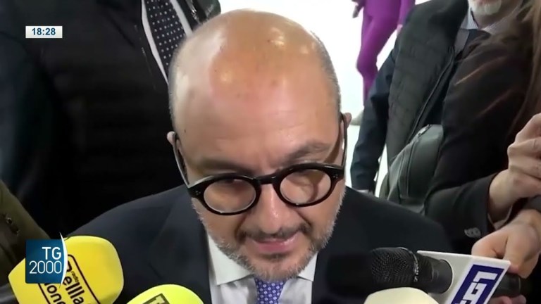 Affaire Sangiuliano, le dimissioni Affaire Sangiuliano, le dimissioni