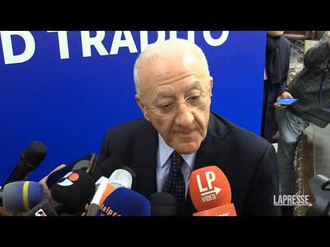 Autonomia, De Luca: “Violato diritto di uguaglianza degli italiani” Autonomia, De Luca: “Violato diritto di uguaglianza degli italiani”