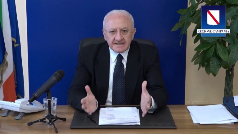 DE LUCA PIANO REGIONE CAMPANIA DE LUCA PIANO REGIONE CAMPANIA