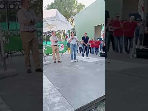 Ieri pomeriggio, Elly Schlein, , ha inaugura la Festa dell’Unità di Terni al parco Cardeto. Ieri pomeriggio, Elly Schlein, , ha inaugura la Festa dell’Unità di Terni al parco Cardeto.