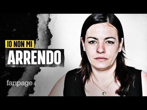 La moglie di un detenuto picchiato a Santa Maria: “Gli agenti chiesero di ritirare le denunce” La moglie di un detenuto picchiato a Santa Maria: “Gli agenti chiesero di ritirare le denunce”