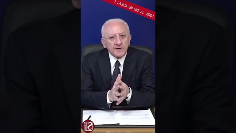 DE LUCA E L’ARMOCROMIA: “MI AUGURO CHE L’ONOREVOLE SCHLEIN SI FACCIA RILASCIARE LA FATTURA” DE LUCA E L’ARMOCROMIA: “MI AUGURO CHE L’ONOREVOLE SCHLEIN SI FACCIA RILASCIARE LA FATTURA”