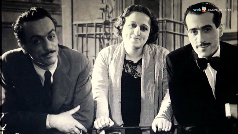 A Napoli in anteprima assoluta la storia della famiglia De Filippo in mostra A Napoli in anteprima assoluta la storia della famiglia De Filippo in mostra