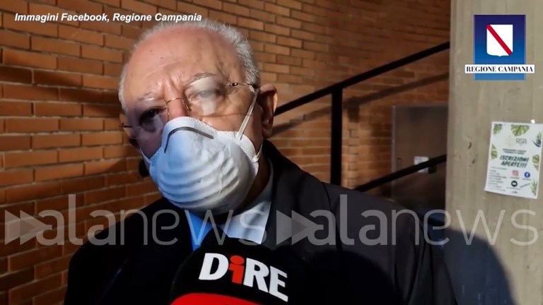 Autonomia, De Luca: “Pronti a una guerra durissima” Autonomia, De Luca: “Pronti a una guerra durissima”