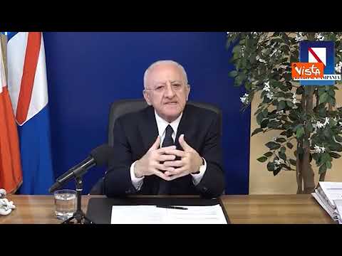De Luca ancora contro Schlein: «Che policromia, piano piano seguiremo tutto il cabaret» De Luca ancora contro Schlein: «Che policromia, piano piano seguiremo tutto il cabaret»