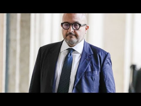 Il ministro Sangiuliano ammette la relazione con Boccia, Meloni: “Passi falsi non consentiti” Il ministro Sangiuliano ammette la relazione con Boccia, Meloni: “Passi falsi non consentiti”