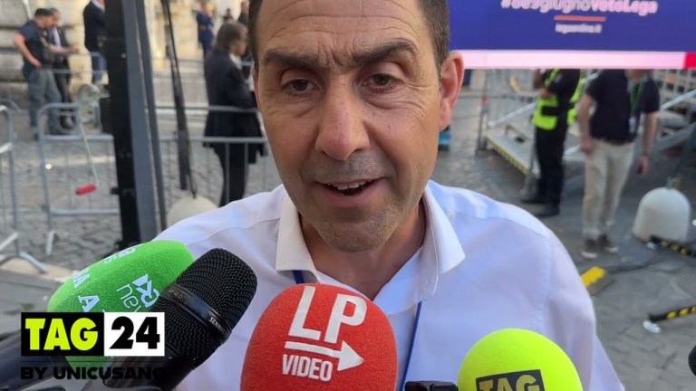 Elezioni europee, Vannacci: “Importante condividere i principi e non le tessere di partito” Elezioni europee, Vannacci: “Importante condividere i principi e non le tessere di partito”