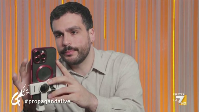 Il 1° Maggio secondo Salvini, Crosetto e Sangiuliano: il documento di Alessio Marzilli Il 1° Maggio secondo Salvini, Crosetto e Sangiuliano: il documento di Alessio Marzilli