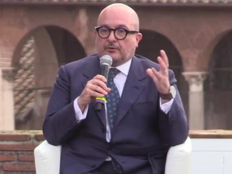 Il video del ministro Sangiuliano che confonde Londra con New York: «Quando pensiamo a Londra… Il video del ministro Sangiuliano che confonde Londra con New York: «Quando pensiamo a Londra…