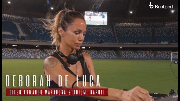 Deborah De Luca live @ Diego Armando Maradona stadium, Naples, July 5th 2021 | @beatport Deborah De Luca live @ Diego Armando Maradona stadium, Naples, July 5th 2021 | @beatport