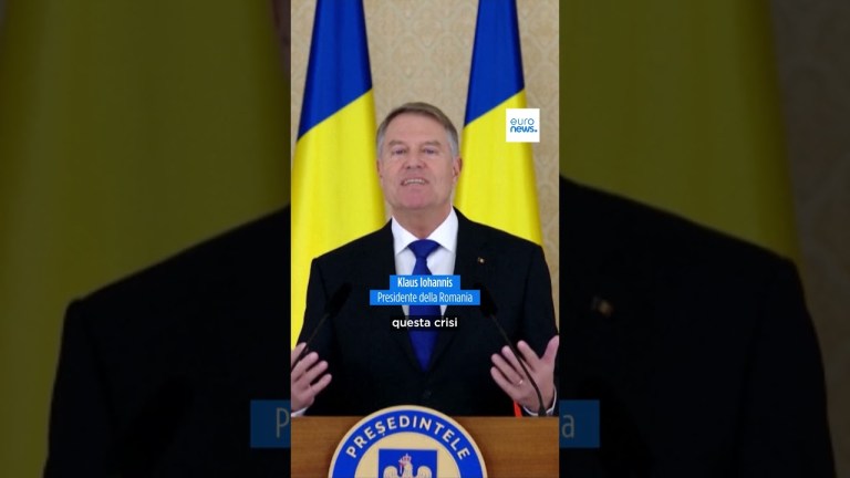 Il presidente della Romania si dimette per evitare una crisi politica Il presidente della Romania si dimette per evitare una crisi politica