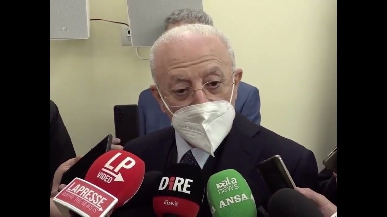 DE LUCA SUL GOVERNO E SULL’AUTONOMIA DIFFERENZIATA DE LUCA SUL GOVERNO E SULL’AUTONOMIA DIFFERENZIATA