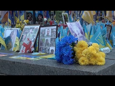 A Kiev centinaia di manifestanti chiedono di conoscere il destino dei loro cari scomparsi A Kiev centinaia di manifestanti chiedono di conoscere il destino dei loro cari scomparsi