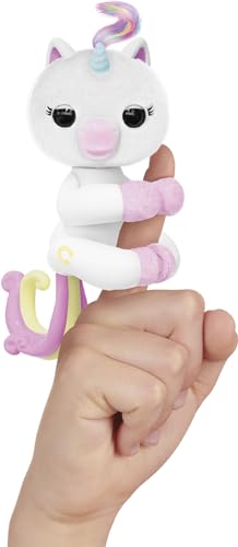 Lansay Fingerlings – Unicorn – Small Interactive Animal – Electronics for Kids – Ages 5+ Lansay Fingerlings – Unicorn – Small Interactive Animal – Electronics for Kids – Ages 5+