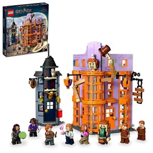LEGO 76422 Harry Potter Diagon Alley: Weasleys’ Wizard Wheezes, 2in1 Set with Buildable Joke Shop