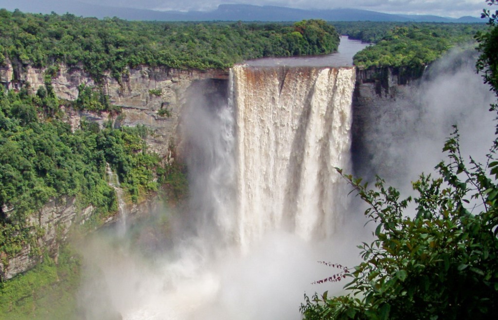 Guyana’s low-carbon model for resource-led development Guyana’s low-carbon model for resource-led development