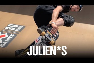 Tony Hawk’s Historic “900” Skateboard Headlines Major Skate Sale at Julien’s Auctions Tony Hawk’s Historic “900” Skateboard Headlines Major Skate Sale at Julien’s Auctions
