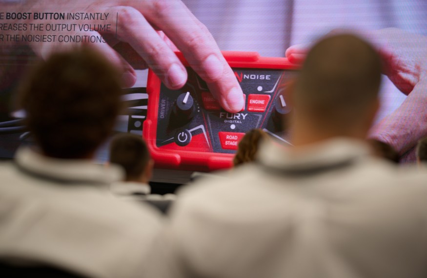 Racing Force World Meeting in Bahrein: svelati i prodotti 2024 davanti a 75 aziende distributrici Racing Force World Meeting in Bahrein: svelati i prodotti 2024 davanti a 75 aziende distributrici