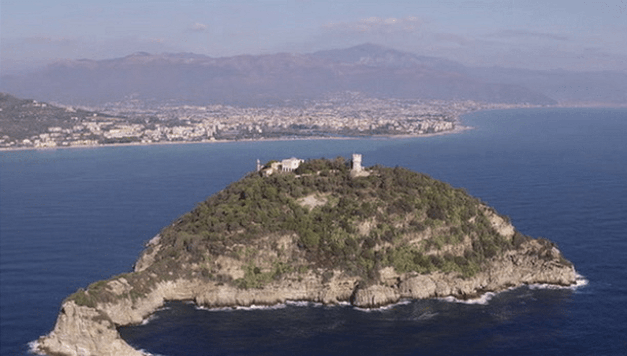 Isola Gallinara: presentati due piani di tutela da 50 mila euro Isola Gallinara: presentati due piani di tutela da 50 mila euro